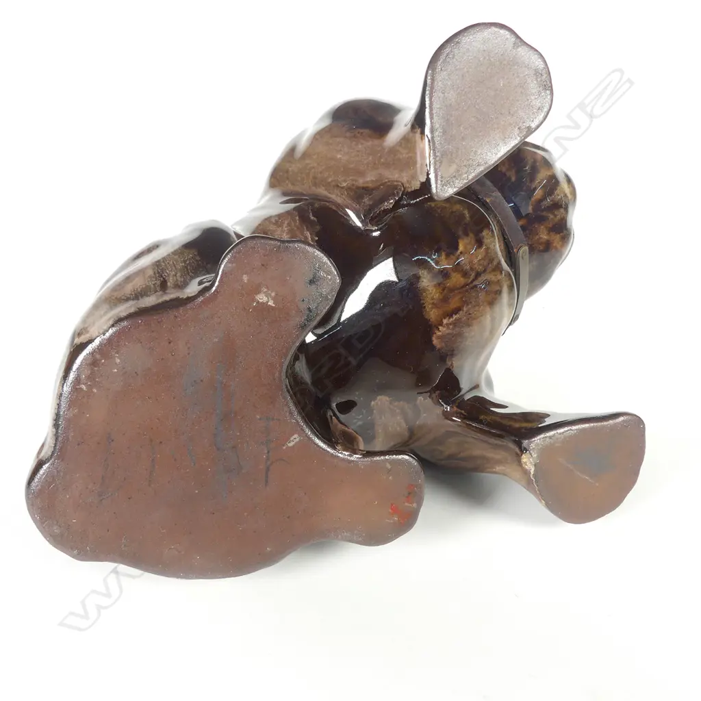 New Zealand Potteries Wellington bulldog heater Image 1++