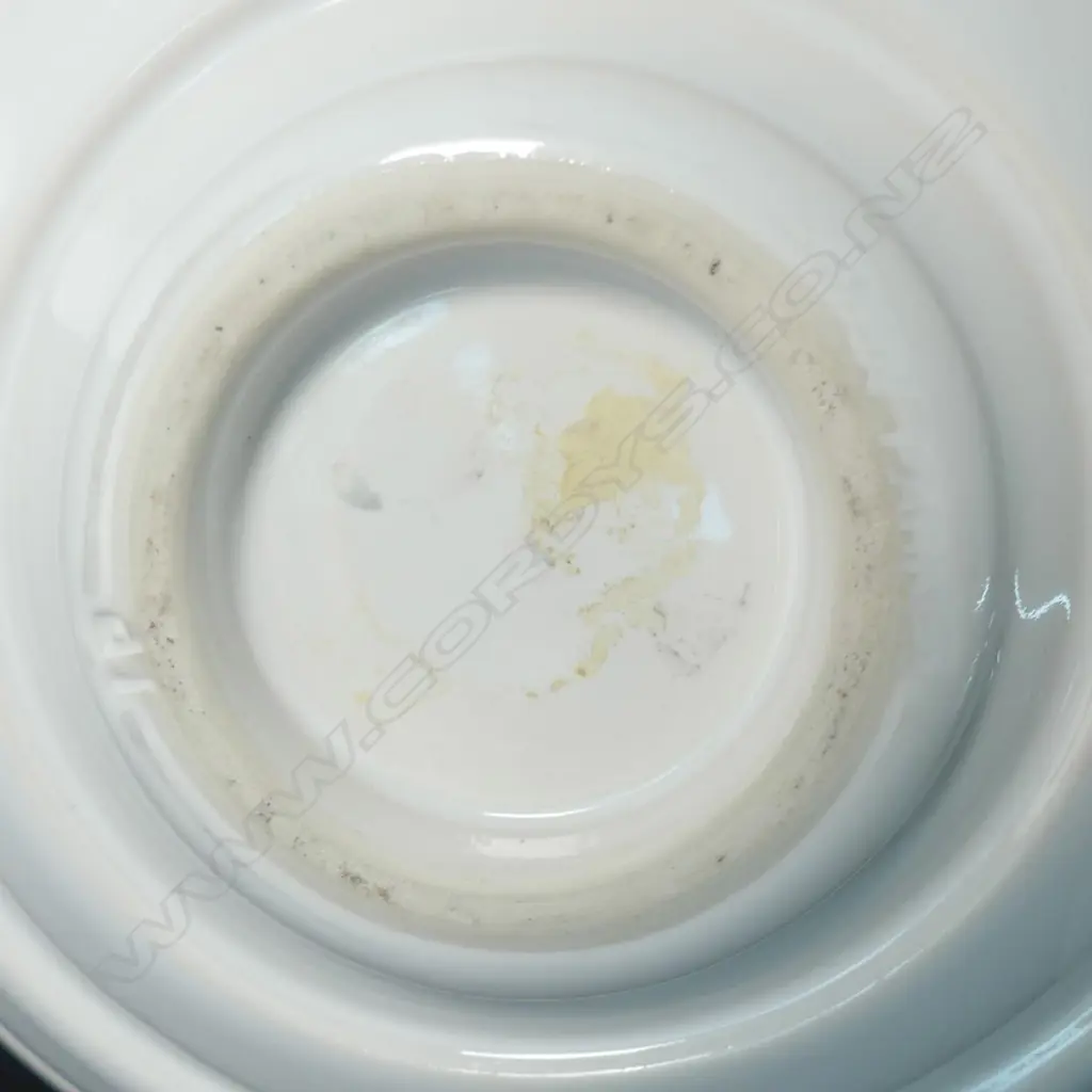 A John Parker white ribbed vase Image 1++