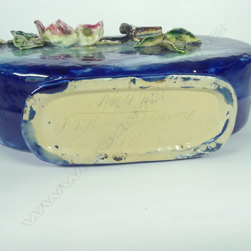 An American Arts & Crafts Wheatly Pottery pillow vase Image 1++