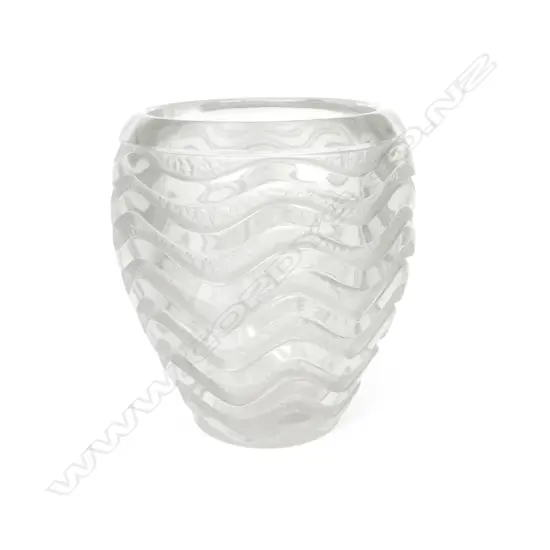 Lalique glass 'Meandres' vase