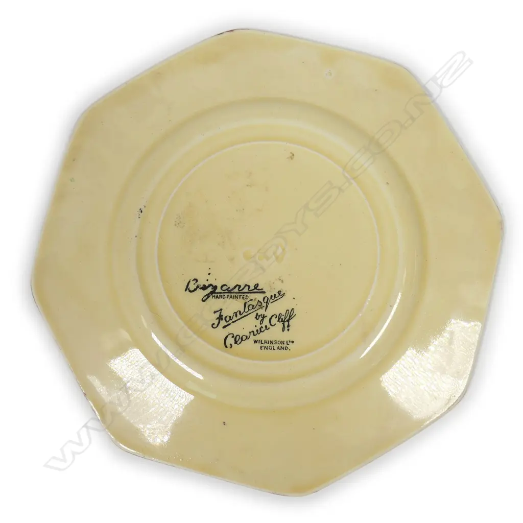 A Clarice Cliff 'Gardenia' octagonal side plate Image 1++