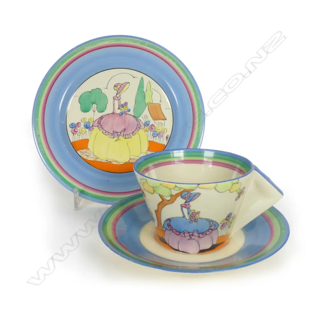 A Clarice Cliff 'Idyll' cup Image 1++