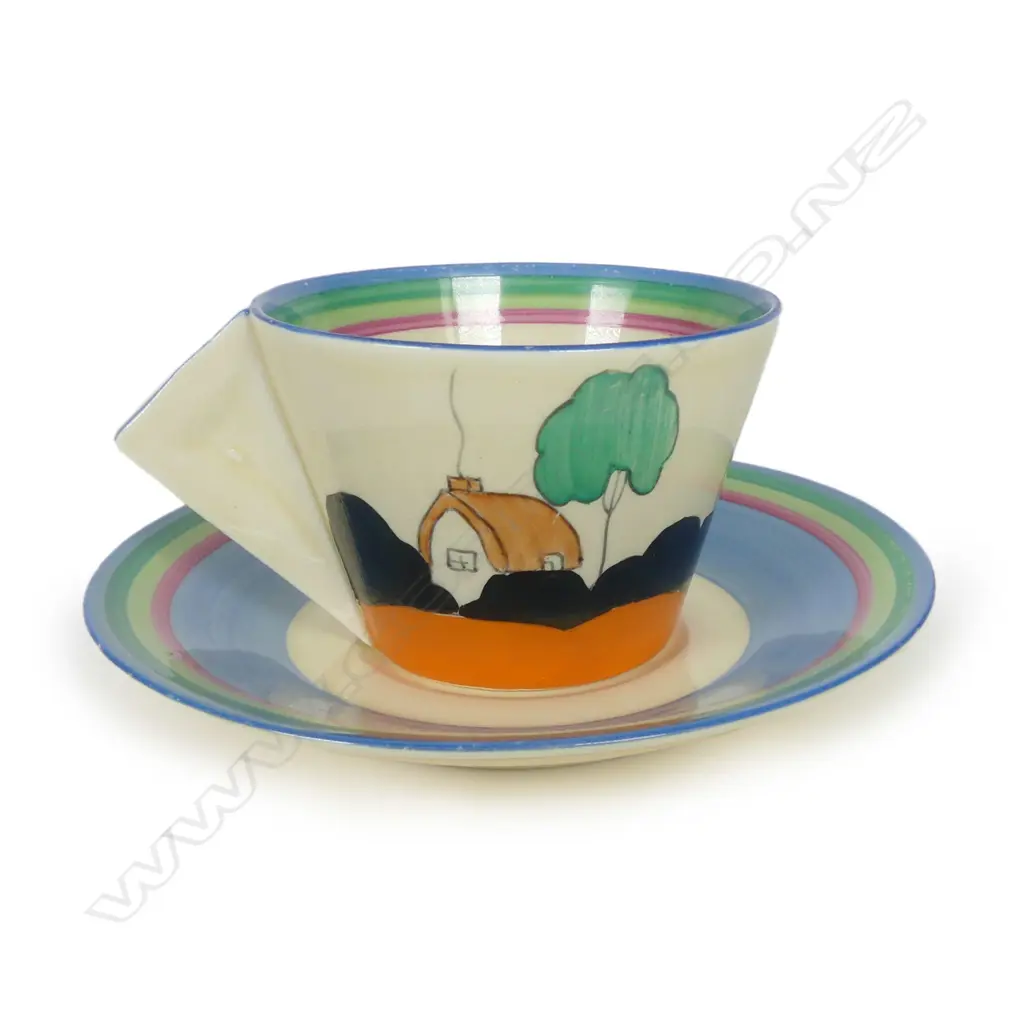 A Clarice Cliff 'Idyll' cup Image 1++