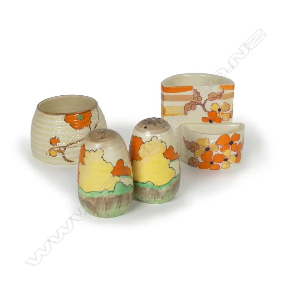Four Clarice Cliff items Image 1++