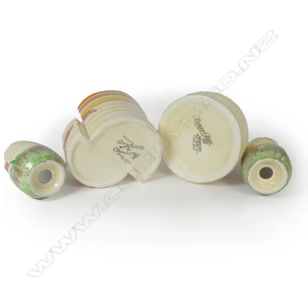 Four Clarice Cliff items Image 1++