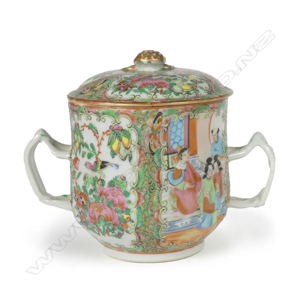 A 19thC Cantonese famille rose lidded cup Image 1++