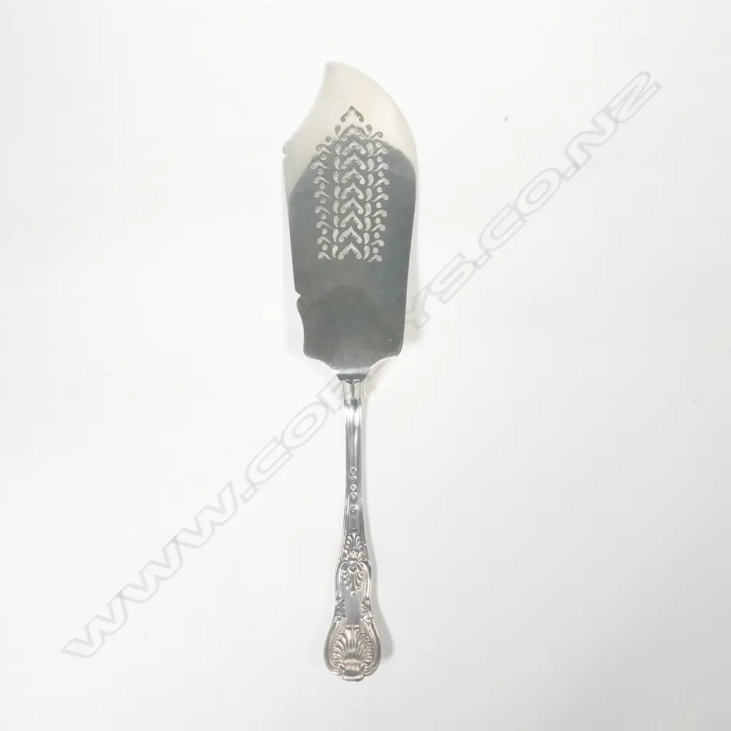 A William IV silver fish slice Image 1++