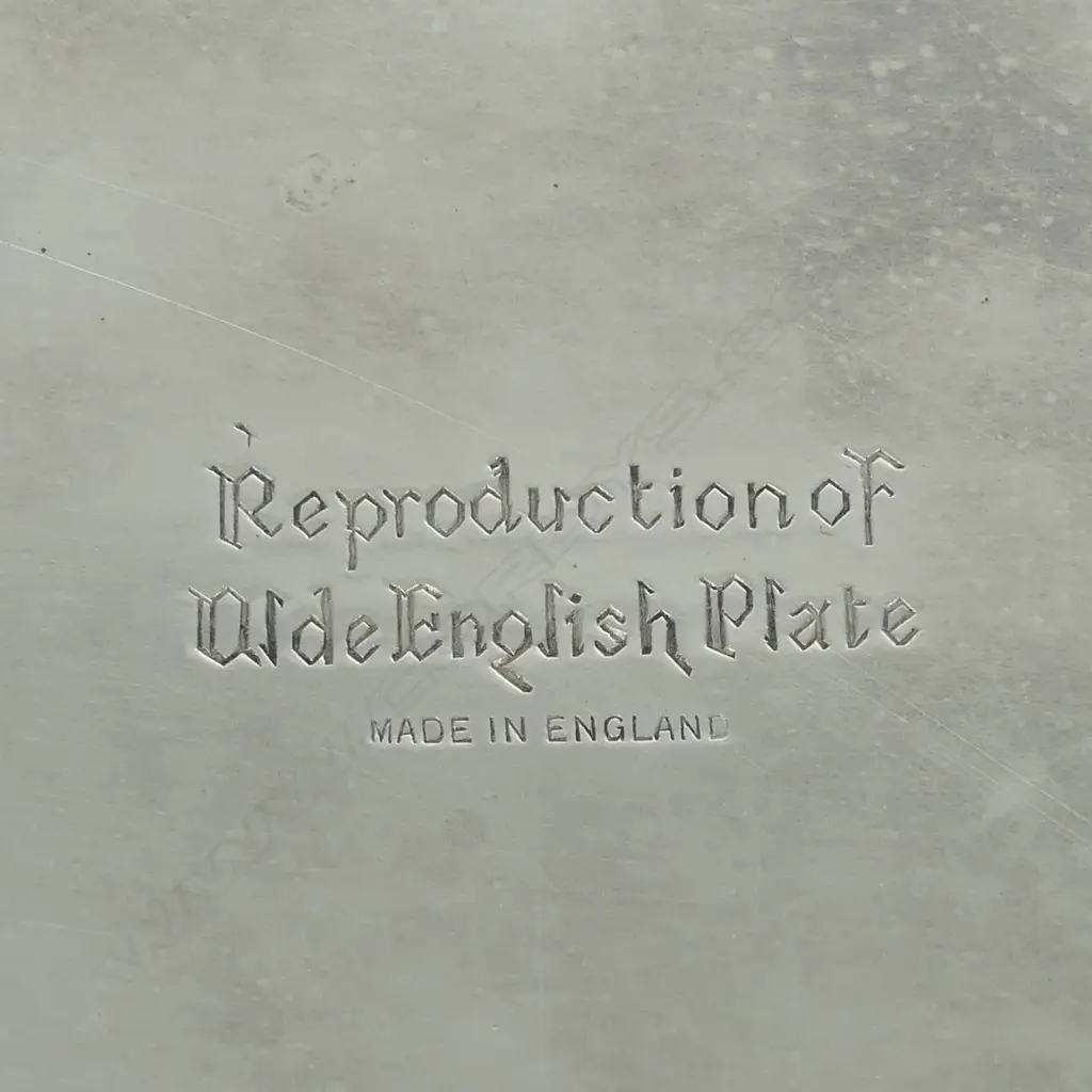 A reproduction Old English Plate silver on copper butler's two handled tray Image 1++