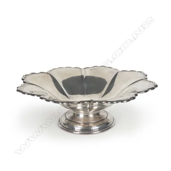 An Edwardian silver footed bowl