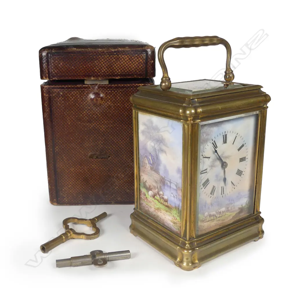 A quality 19thC French repeater carriage clock Image 1++