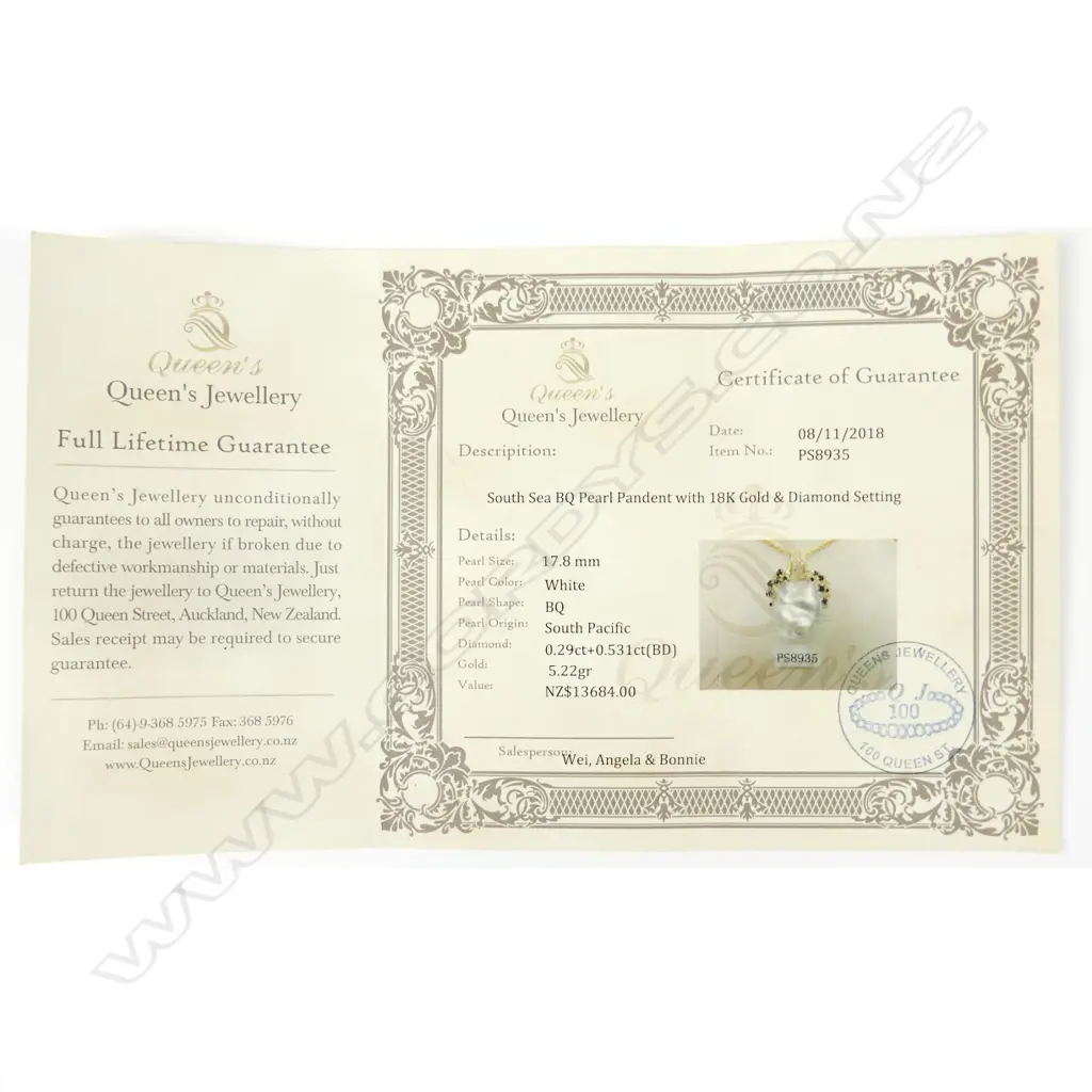 An impressive 18ct. gold baroque pearl and diamond pendant Image 1++