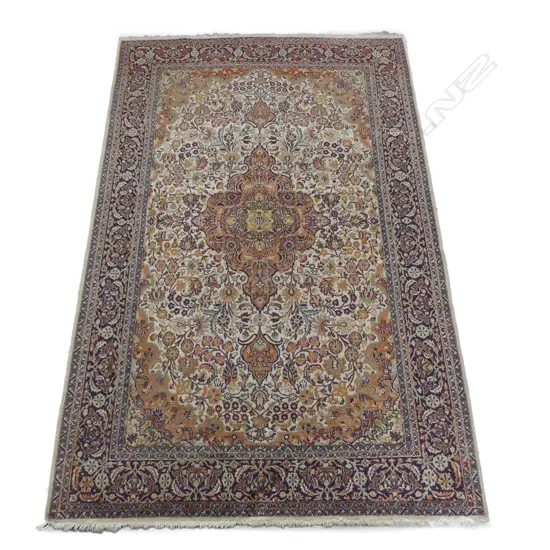 A Persian Isphahan all silk rug