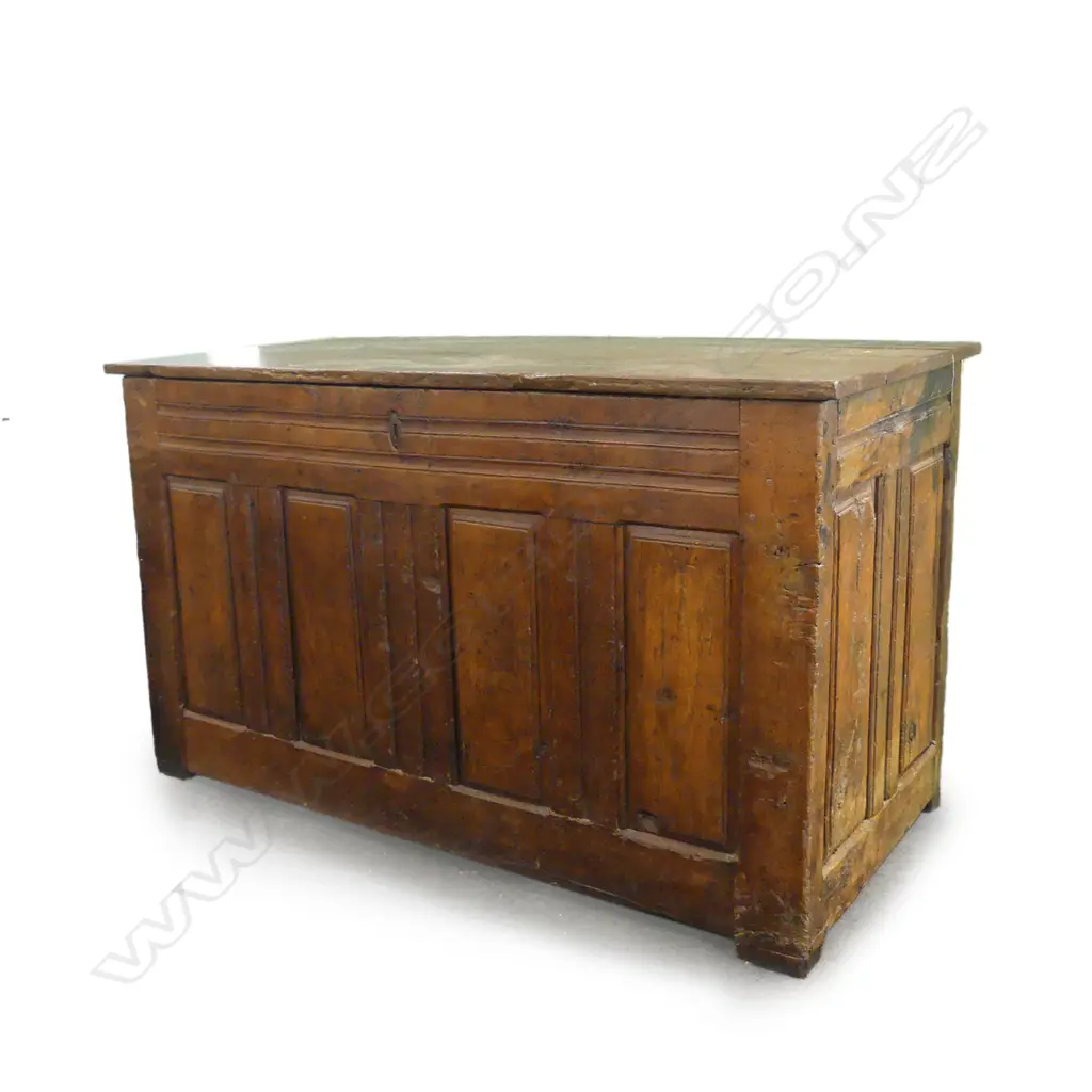 A large 18th/19thC French fruitwood coffer Image 1++
