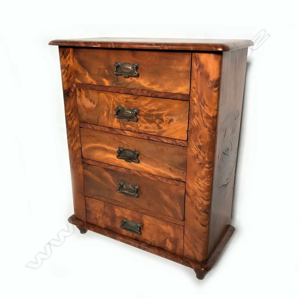 A Colonial mottled kauri apprentice chest Image 1++