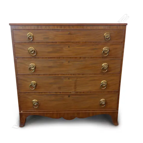 A 19thC mahogany chest of drawers
