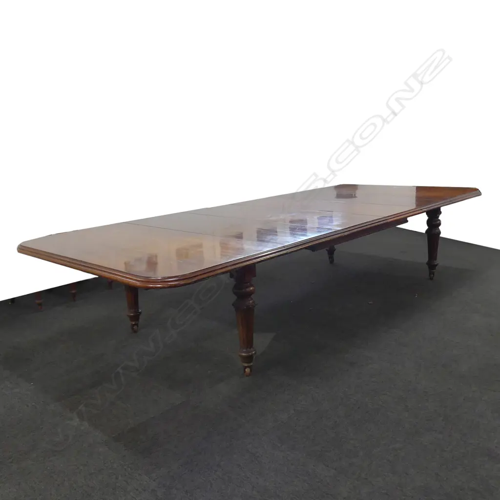 A Victorian mahogany banqueting table Image 1++
