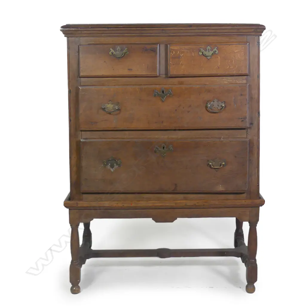 A Georgian oak chest on stand Image 1++