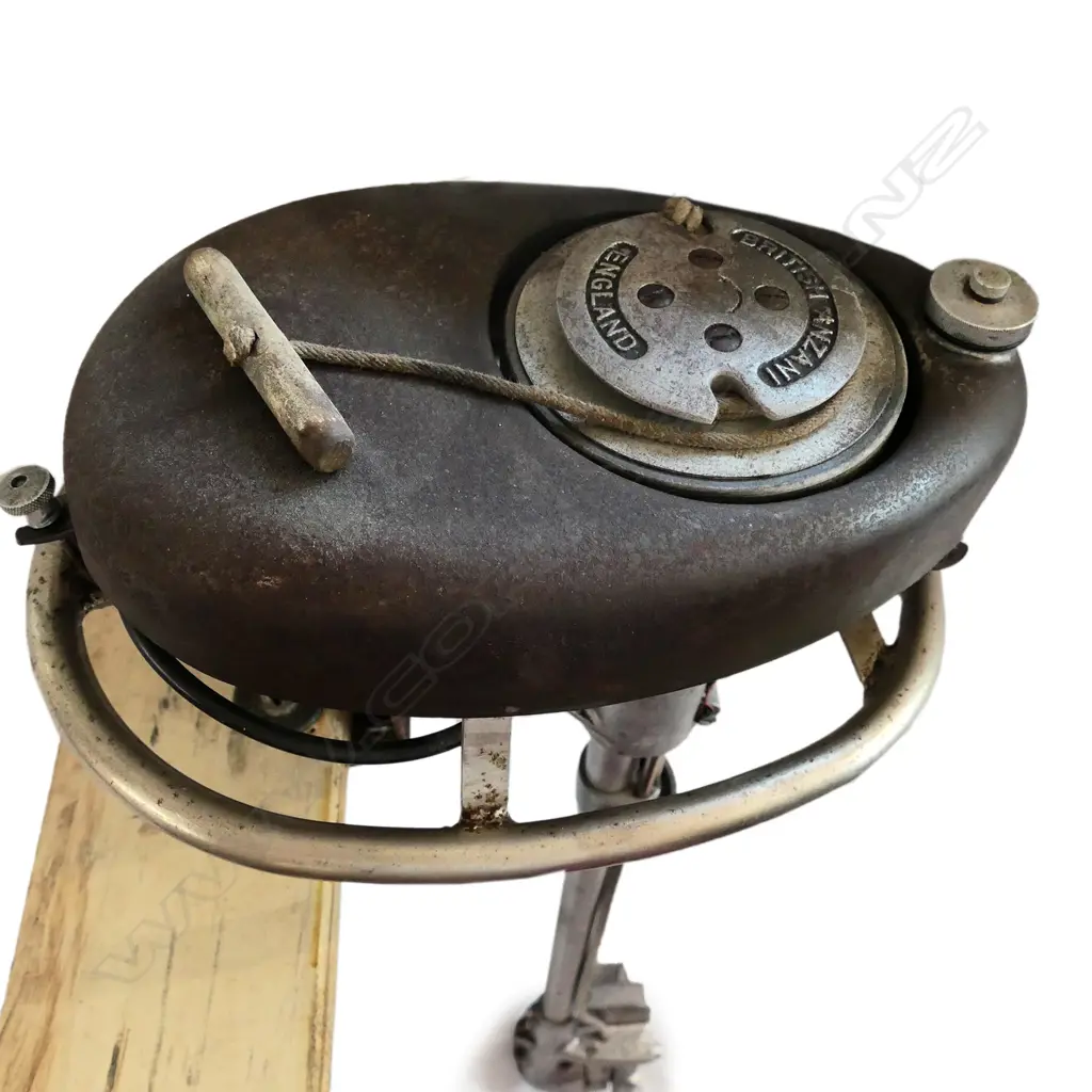 A 1950's "Pilot" outboard motor by the British firm Anzani Image 1++