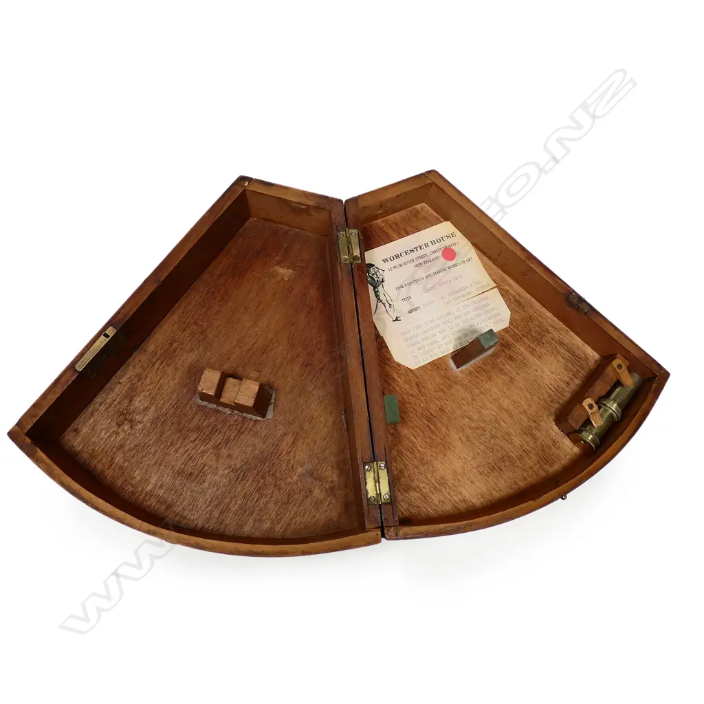 9-inch radius ebony frame and limb octant Image 1++