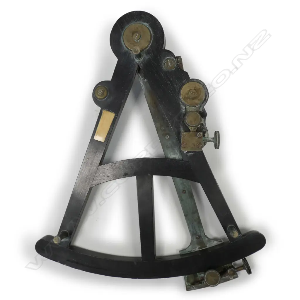 10-inch radius ebony frame and limb octant Image 1++
