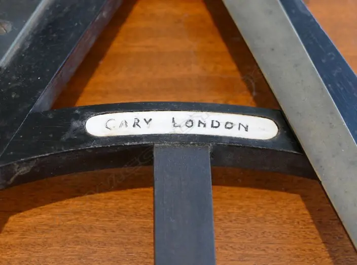 10-inch radius ebony frame and limb octant Image 1++