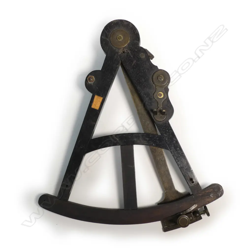 10-inch radius ebony frame and limb octant Image 1++