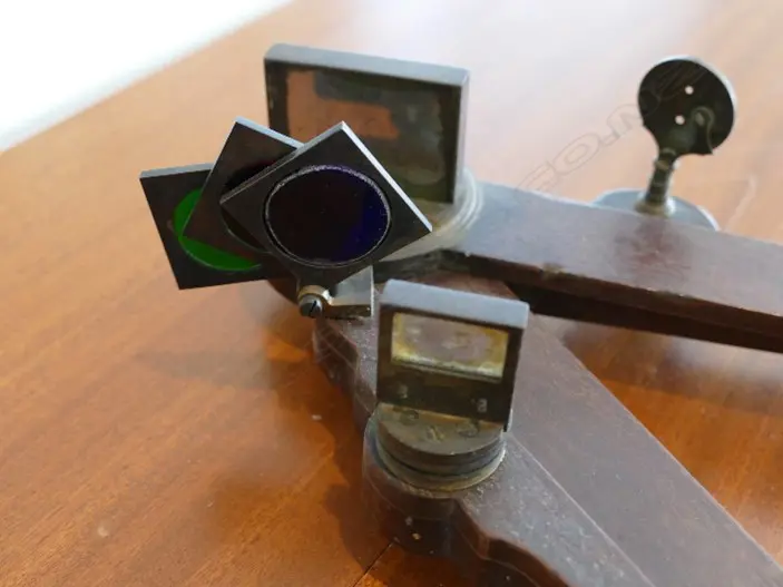 16-inch radius mahogany octant Image 1++