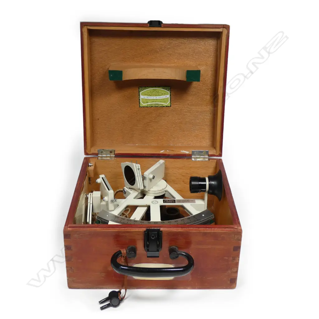 20thC Freiberger 'Yacht' sextant Image 1++