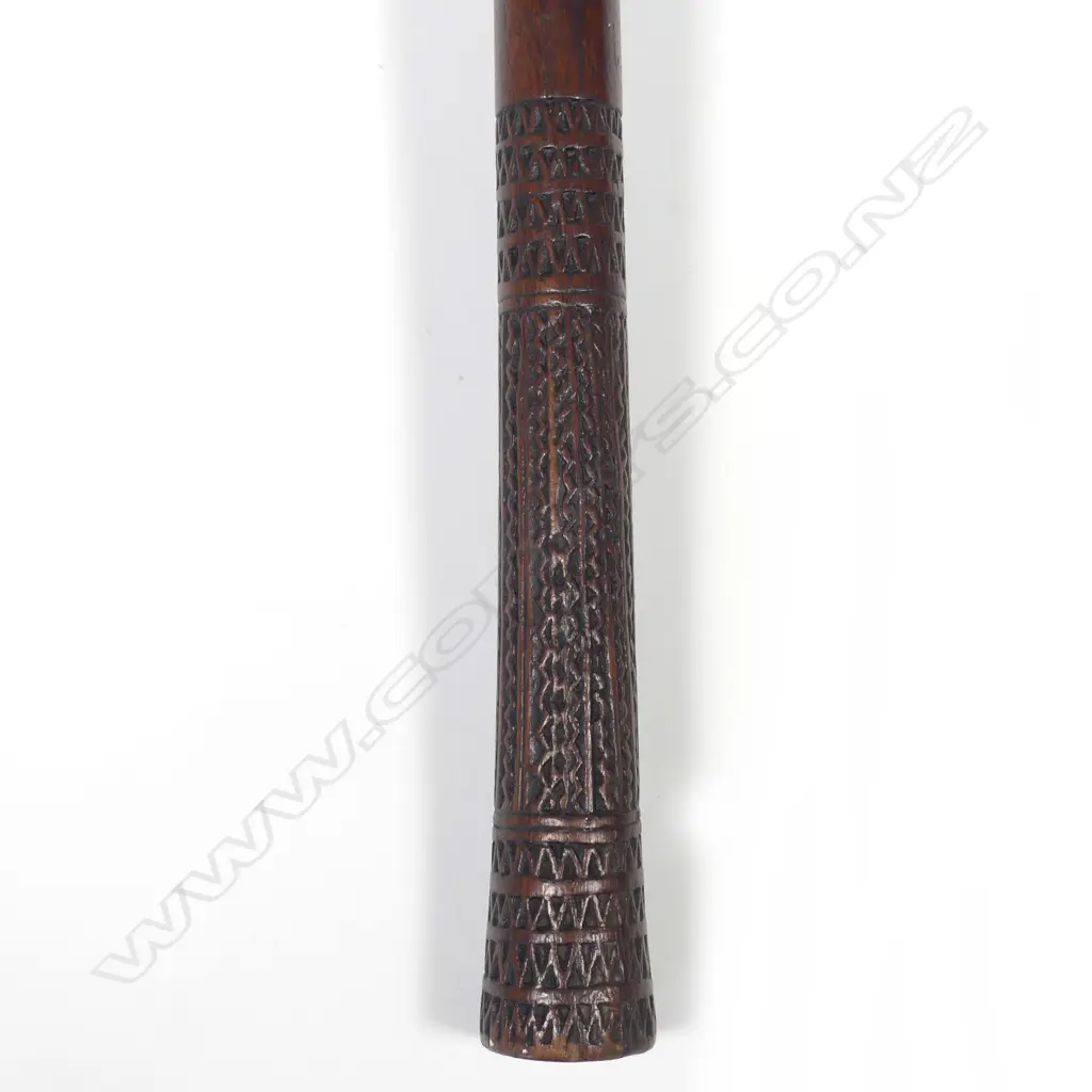 A 19thC Fijian ula throwing club Image 1++