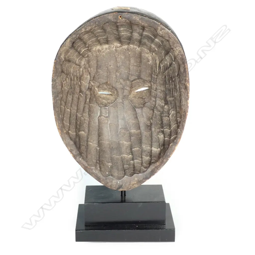 An African Chokwe dance mask Image 1++