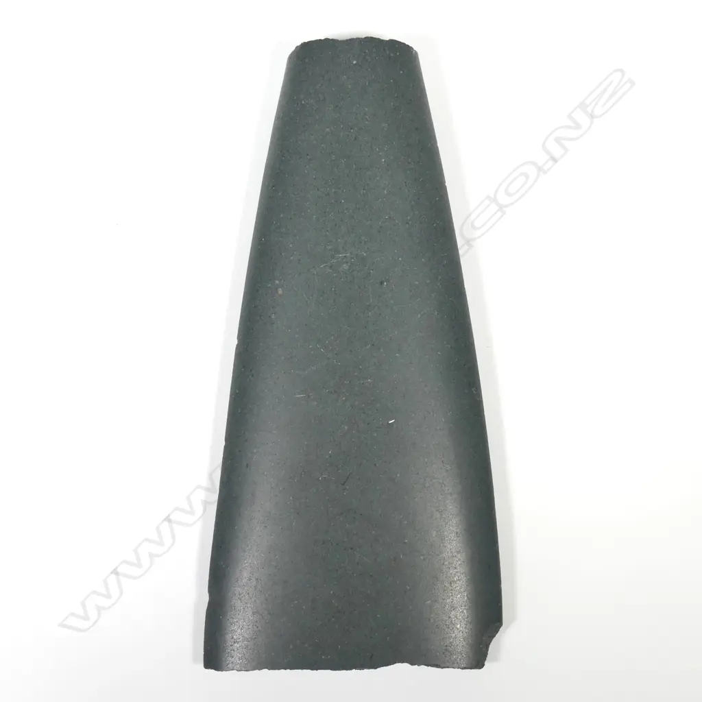 A pre-European Maori large patu onewa blade section Image 1++