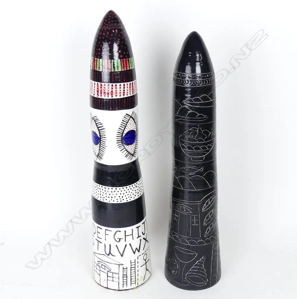 Two Stewart Fulljames (Rewa Gallery) earthenware ‘rockets’ Image 1++