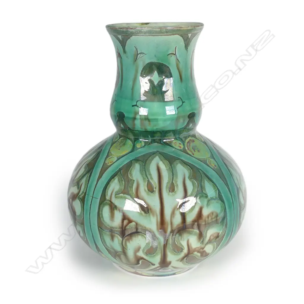 A late 19thC Della Robbia Pottery British studio pottery vase Image 1++