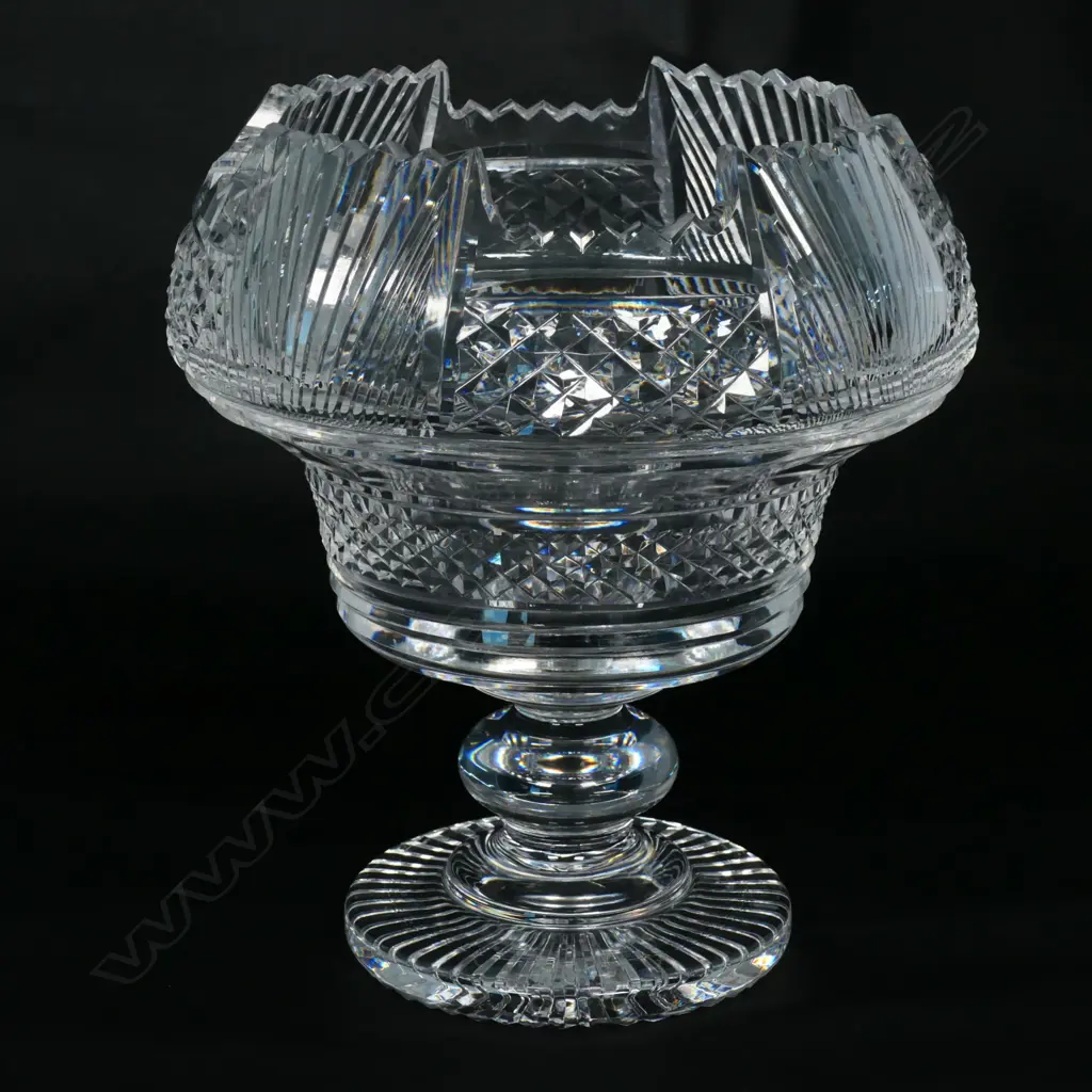 An impressive Waterford crystal centrepiece Image 1++