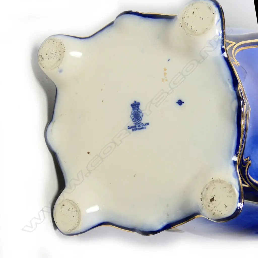 A rare Royal Doulton Blue Children series umbrella stand Image 1++