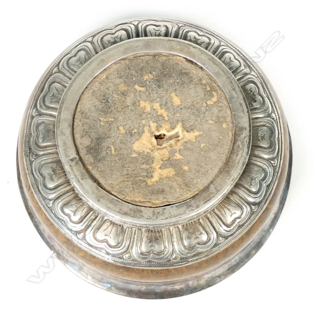 A Tibetan silver mounted burl wood jha phor (butter tea tsampa bowl) Image 1++