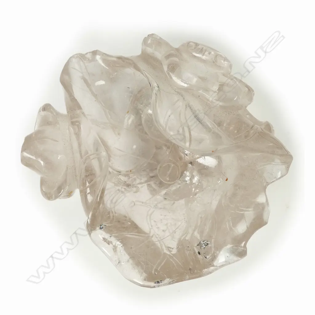 A small Chinese quartz libation cup Image 1++