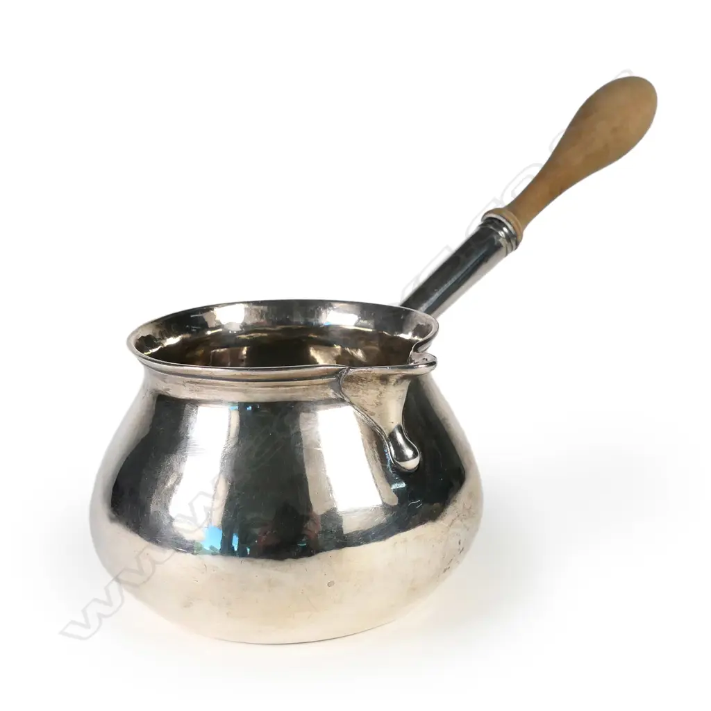 An early George II silver brandy warmer Image 1++