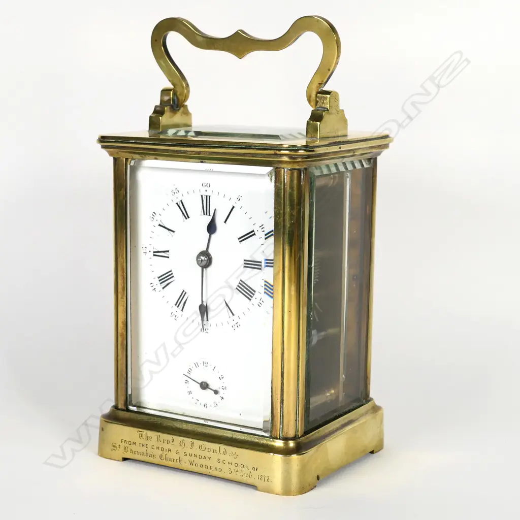 A 19thC brass cased French carriage clock Image 1++
