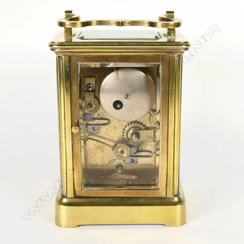 A 19thC brass cased French carriage clock Image 1++