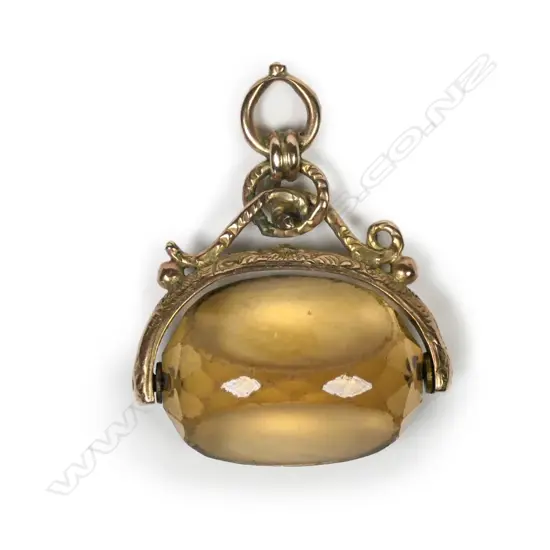 A Victorian 9ct gold and citrine spinner