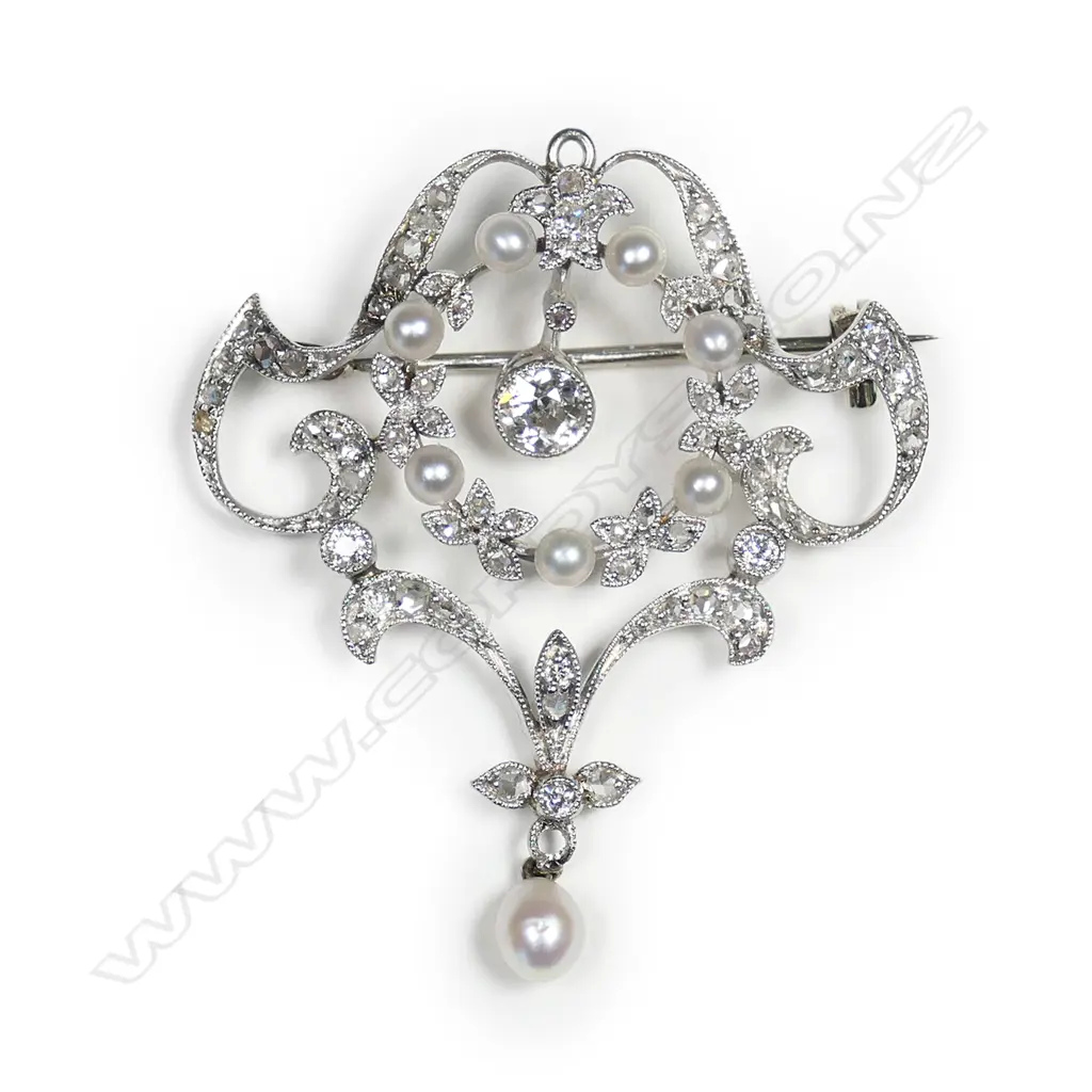 A platinum Belle Epoque diamond and pearl brooch Image 1++