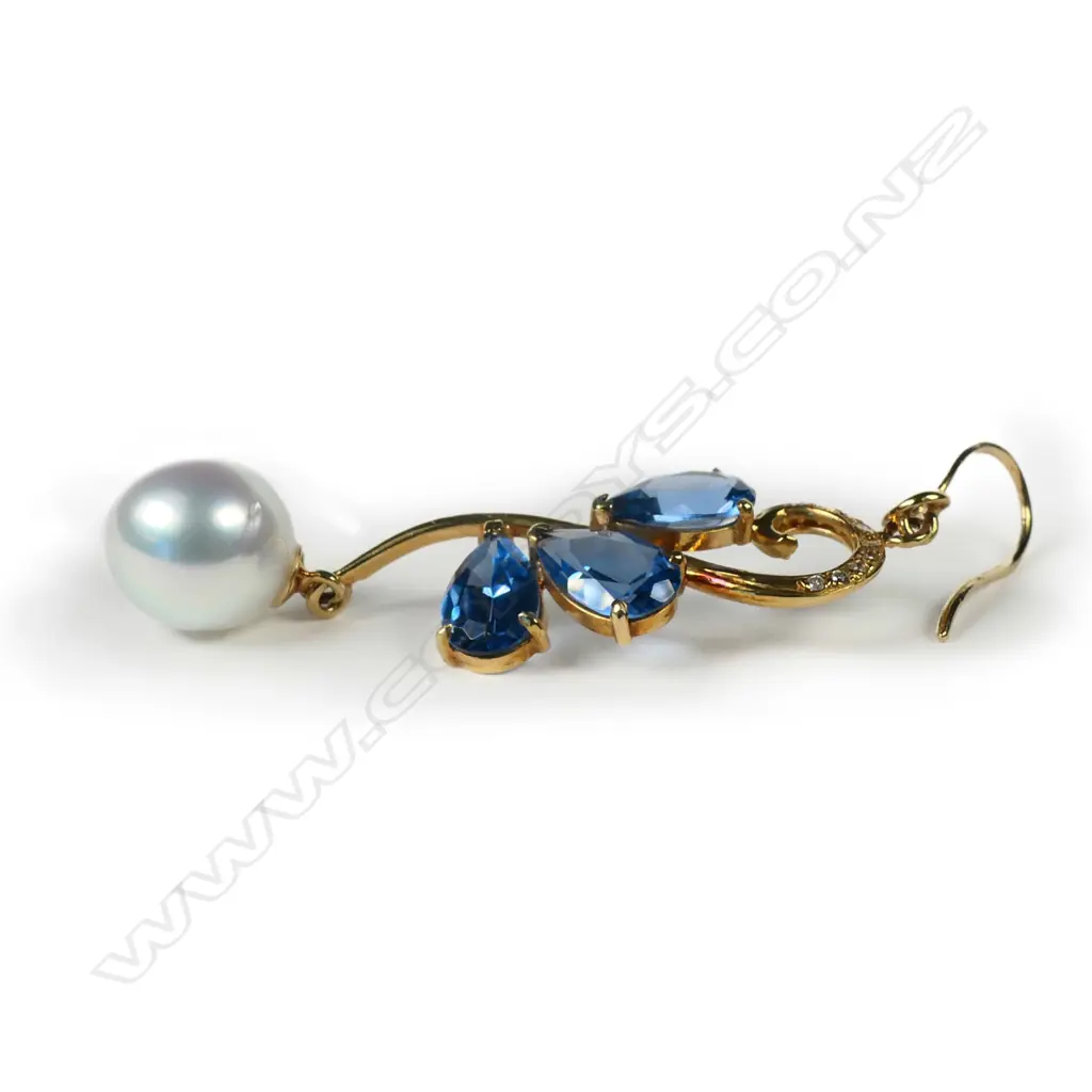 A pair of 18ct gold pearl diamond and spinel earrings Image 1++