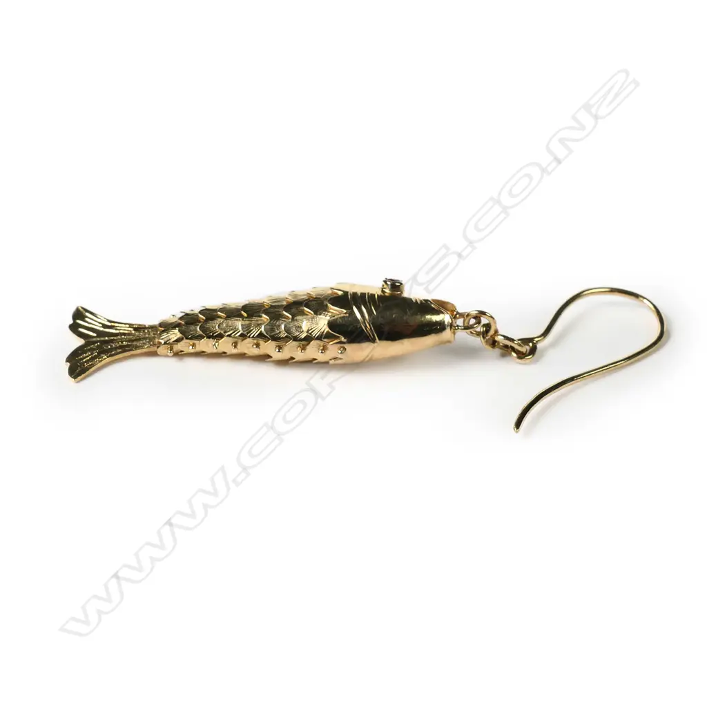 A pair of 18ct gold fish earrings Image 1++