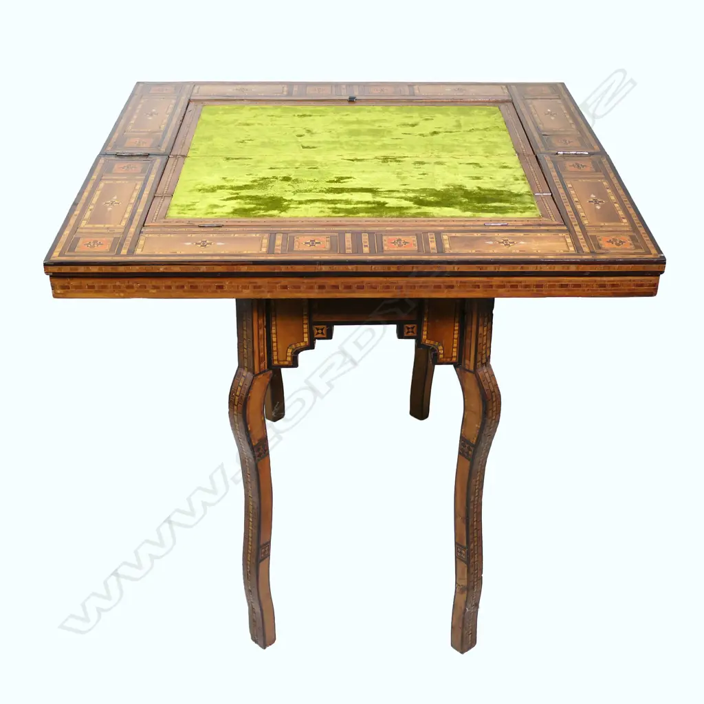 An early 20thC Syrian inlaid games table Image 1++