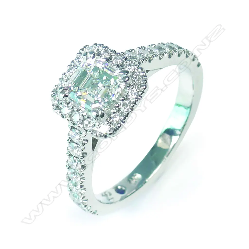 A Naveya & Sloane platinum and diamond dress ring Image 1++