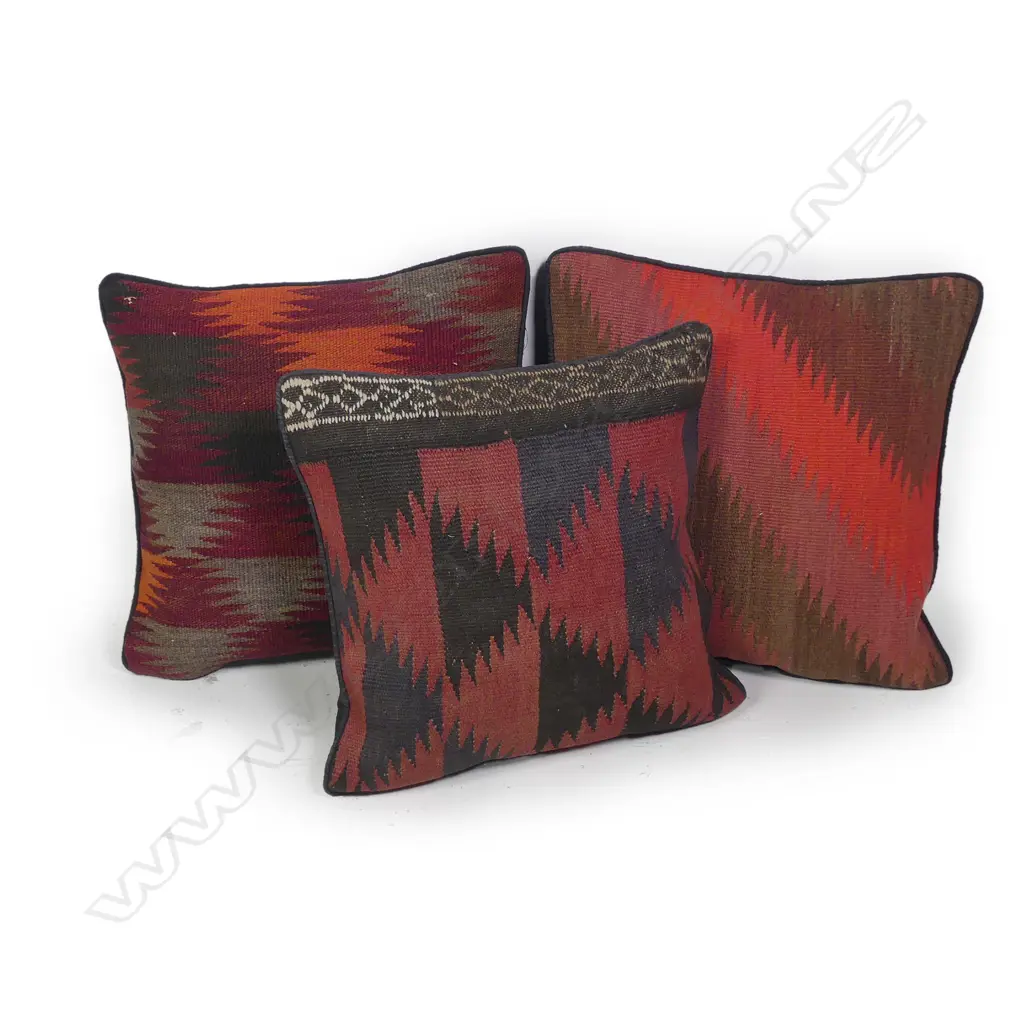 Three kilim cushions Image 1++