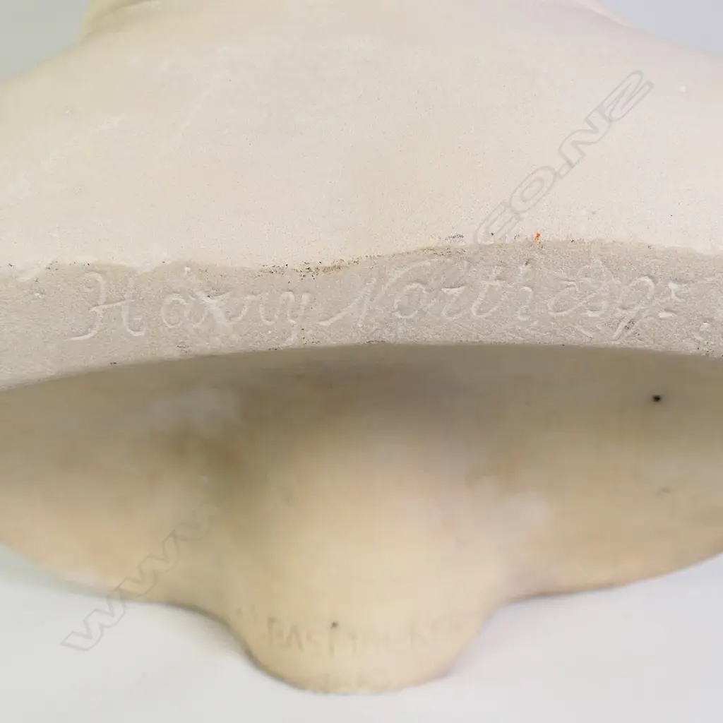 An early 20thC Carrara marble bust of the Englishman Harry North Esq Image 1++