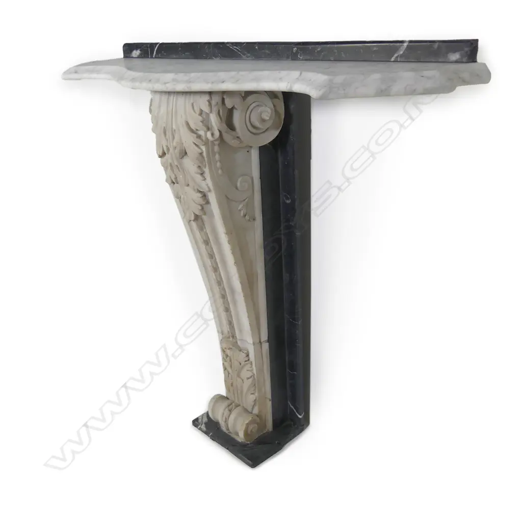 A marble console table Image 1++
