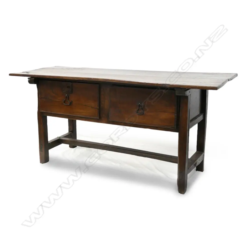 A Georgian fruitwood country console table Image 1++